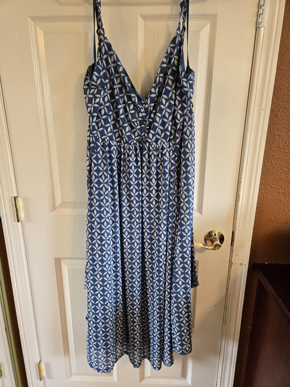 Torrid Blue & White Tie-Back Geometric Midi Dress